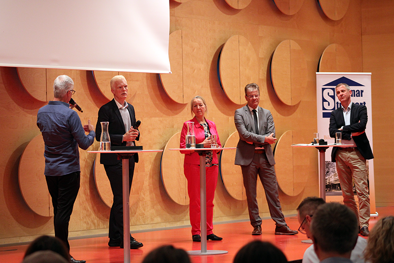 Podiumsdiskussion Podiumsdiskussion